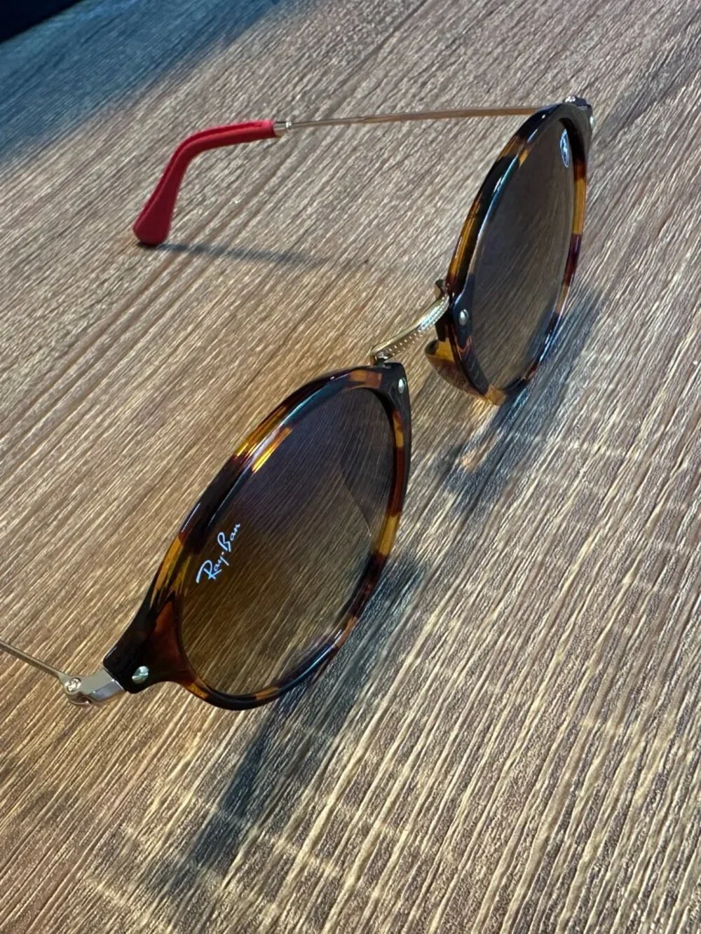 Ray Ban FERRARI Collection SCUDERIA RB2447MF